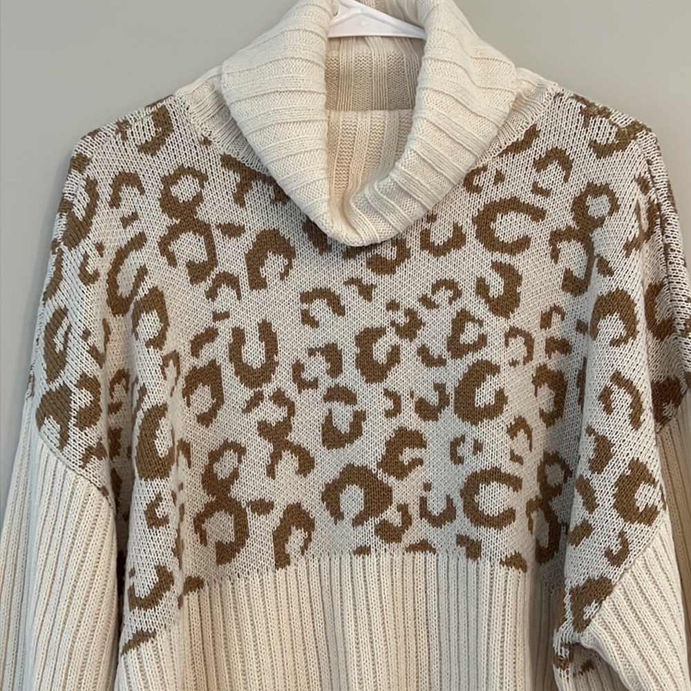 Nine West Leopard Print Turtleneck Sweater - Picture 5 of 9